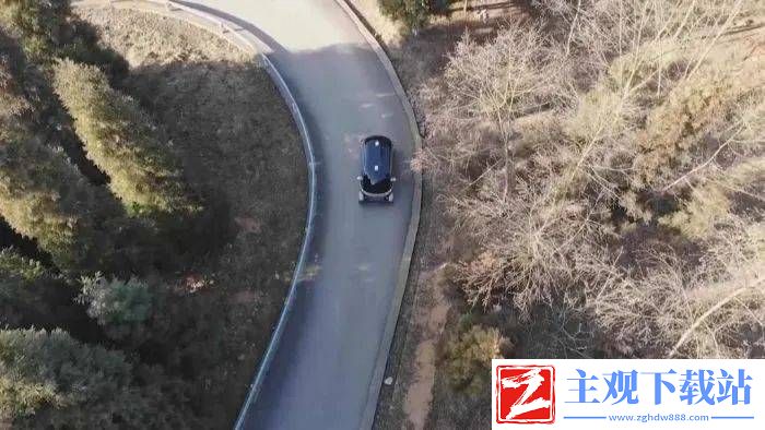 贵州翰凯斯智能技术：无人驾驶小巴海外销售飙升-前三季度业绩超去年！