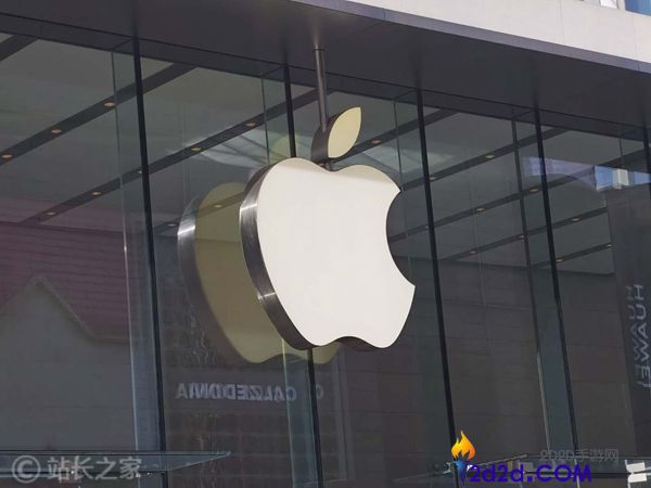 折叠屏iPhone缩水,竟比预期小 外型酷似护照本