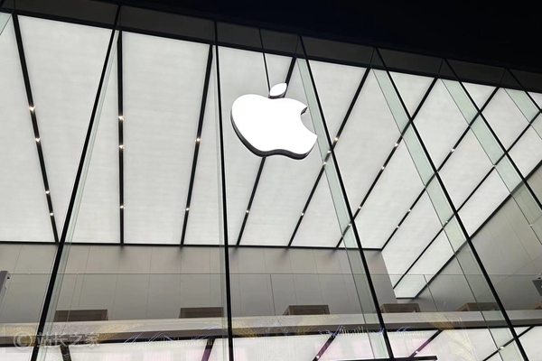 MacBook Neo供不应求,库克,需要远超苹果预期 Mac新用户数破记载
