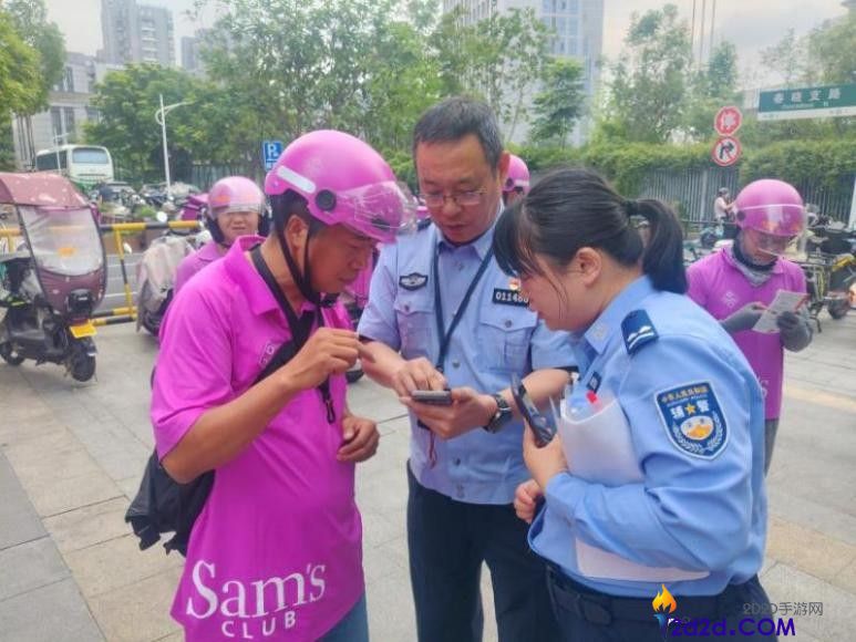 警企联动保障骑士安全：多地交警对顺丰同城山姆骑士进行专项培训