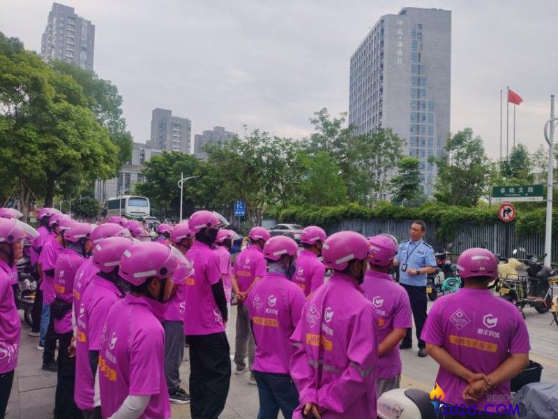 警企联动保障骑士安全：多地交警对顺丰同城山姆骑士进行专项培训